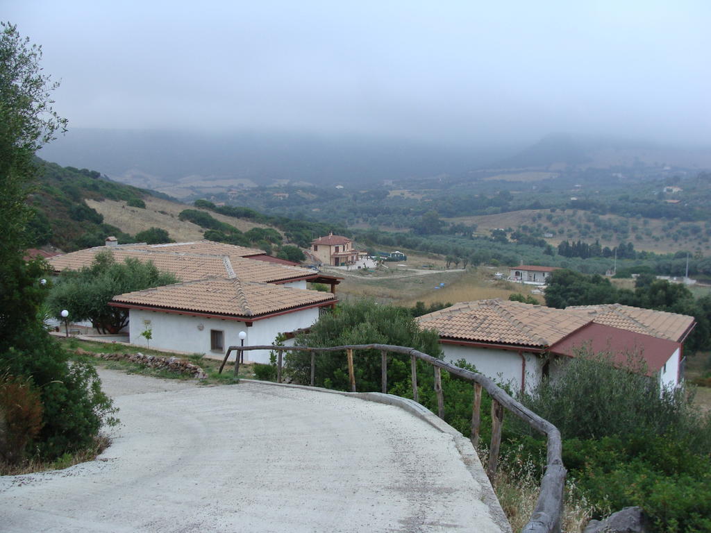 Affittacamere Valverde Di Naitana Rita Alghero Bagian luar foto